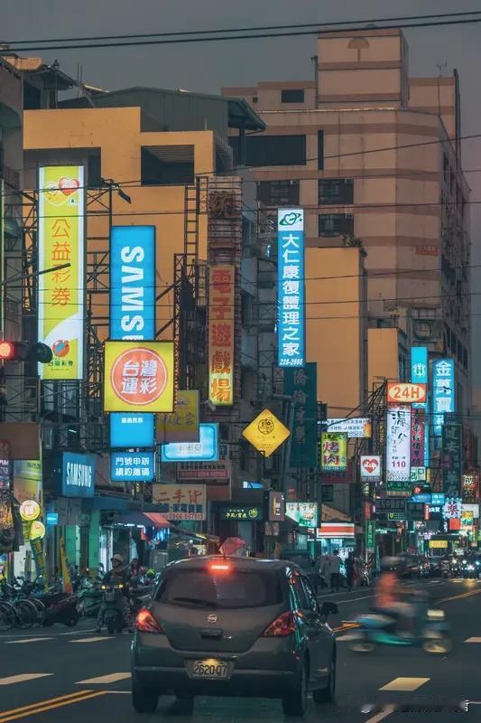 《七律.守土歌》(从中美首恼会谈看中国在台湾问题上的立场)
 
华夏河山一脉连，