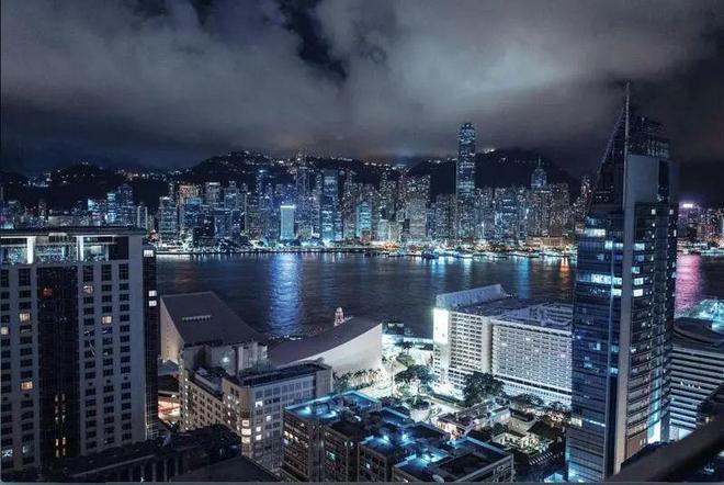 台媒集体崩溃哀嚎：香港，再也回不到过去了！

9月16日，香港特区正式对外发布回