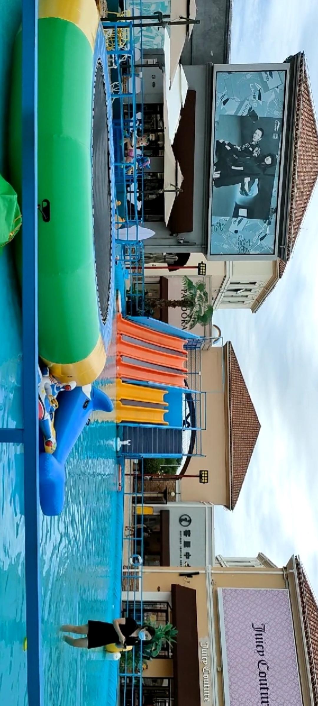 夏日水上游乐场，欢乐无限！🌞💦