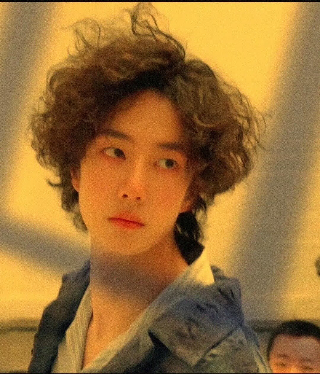 王一博好嫩，好乖想不想咬一口 