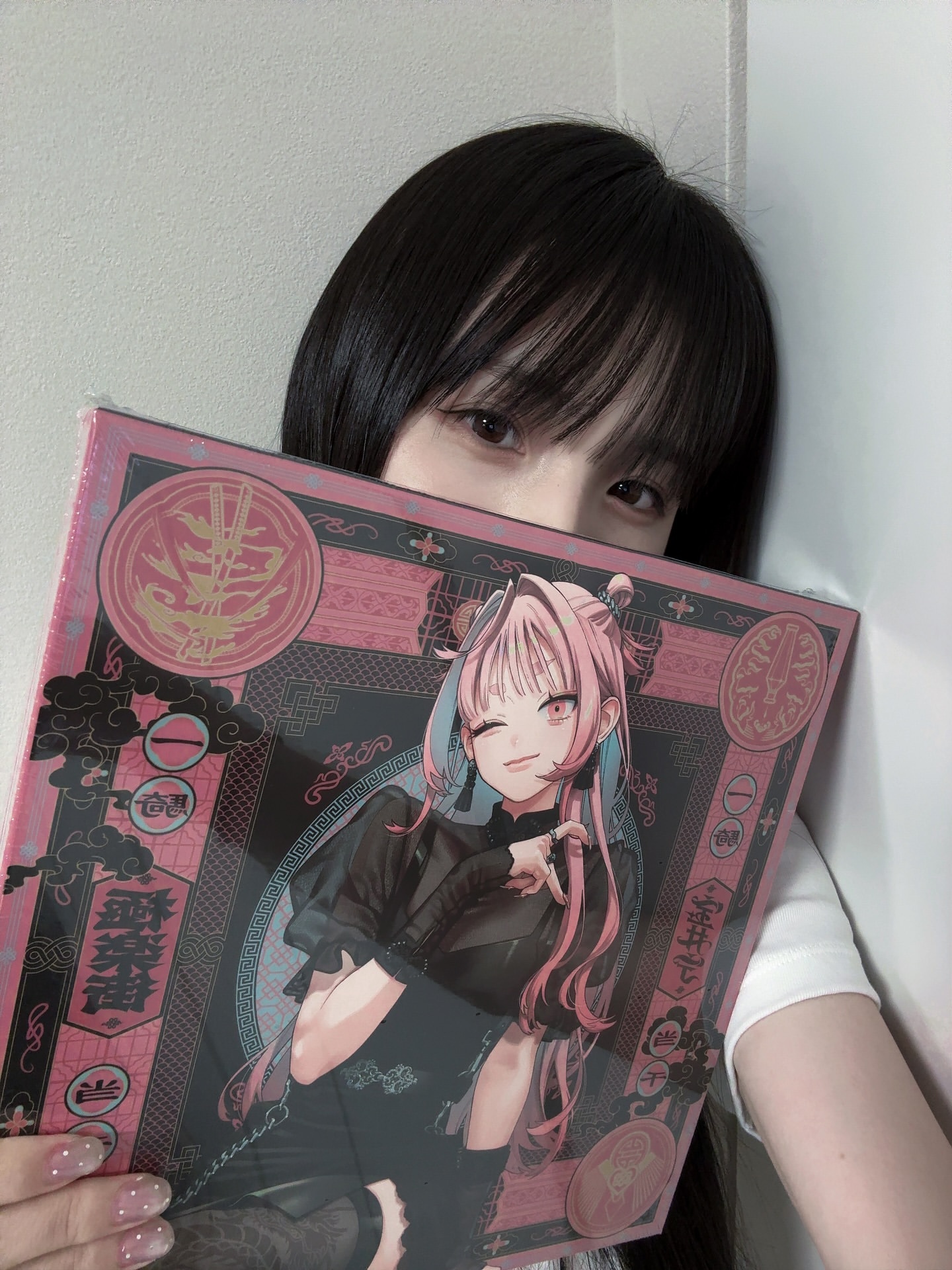 大園桃子🍑「⁡大好きな漫画、極楽街のグッズを買いに行ってきました☆推し活て