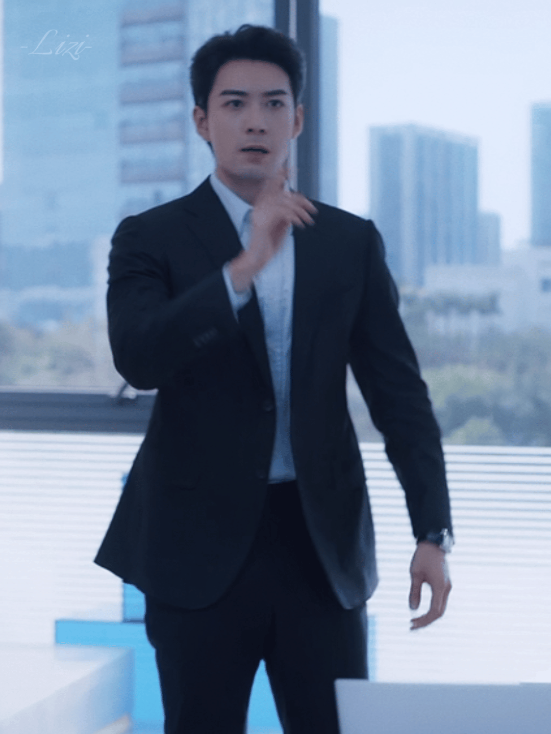 陈星旭撞档陈星旭  2024年年初更绝，两部剧同时播出~但陈星旭塑造角色能力太强