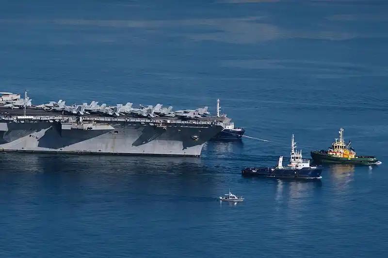 美军这波操作，简直离谱到没边了，全网都在笑疯，也门胡塞武装连手指头都没动一下，既