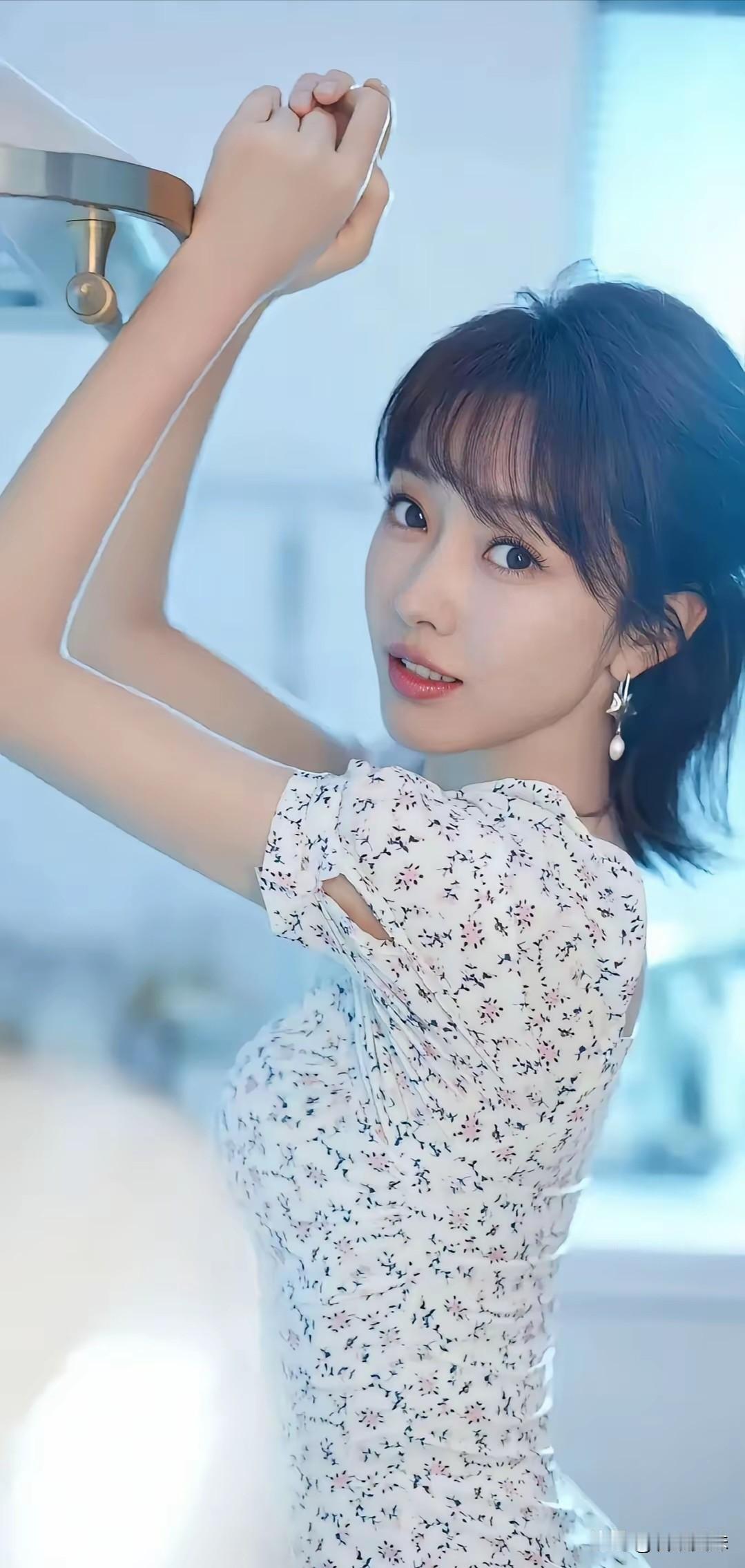 慈悲没有边界便成纵容，
给予没有原则反酿灾祸，
善心需要智慧指引。