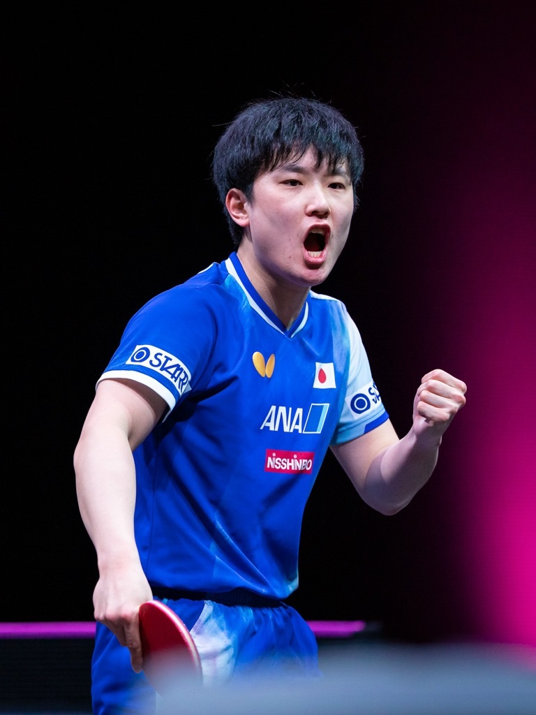 张本智和张本智和 来自WTT所有人的祝福：祝大家情人节快乐😎❤️cr. WTT