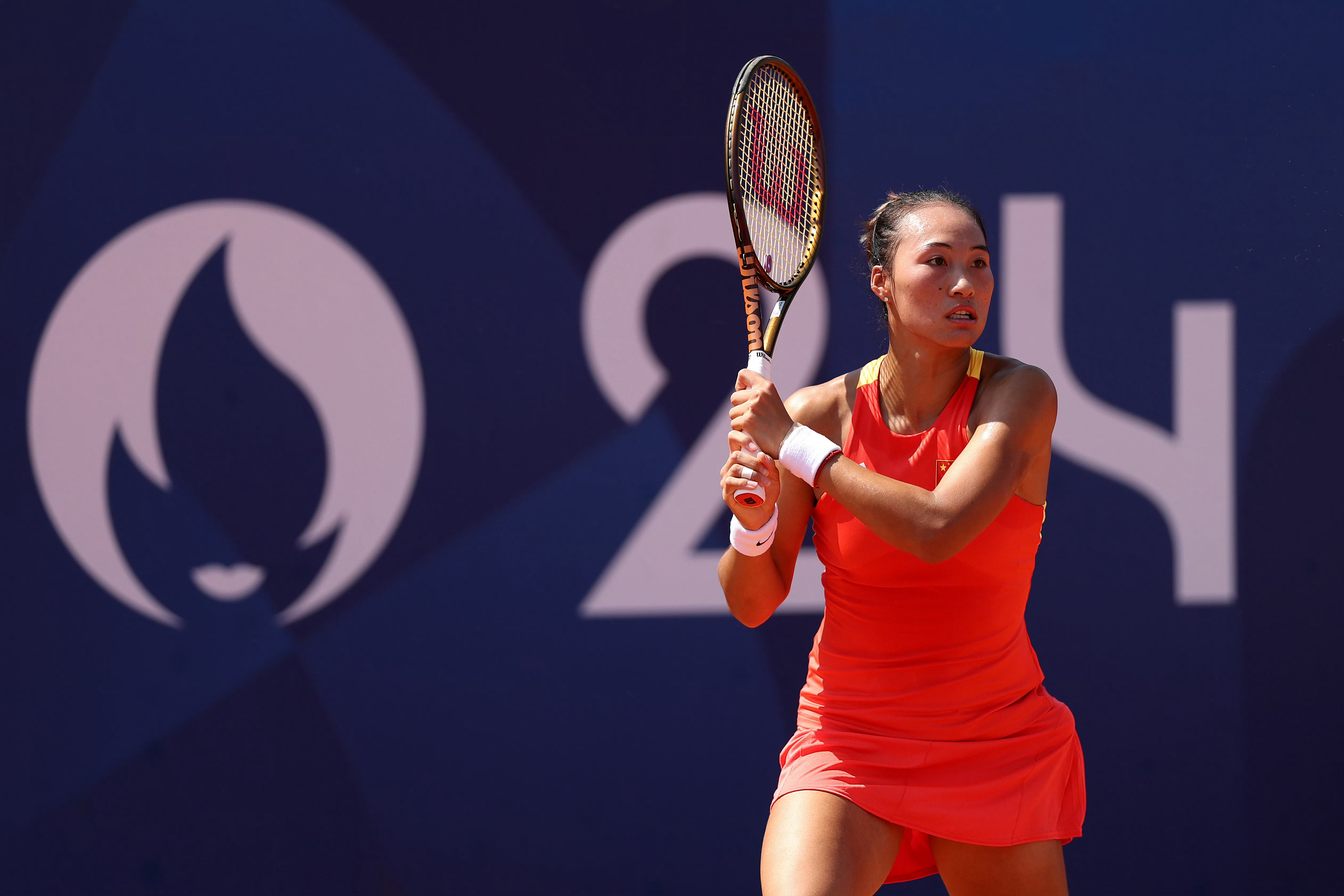 #郑钦文晋级奥运会四强# 奥运会女单1/4决赛，郑钦文在第三盘2-4落后的情况下