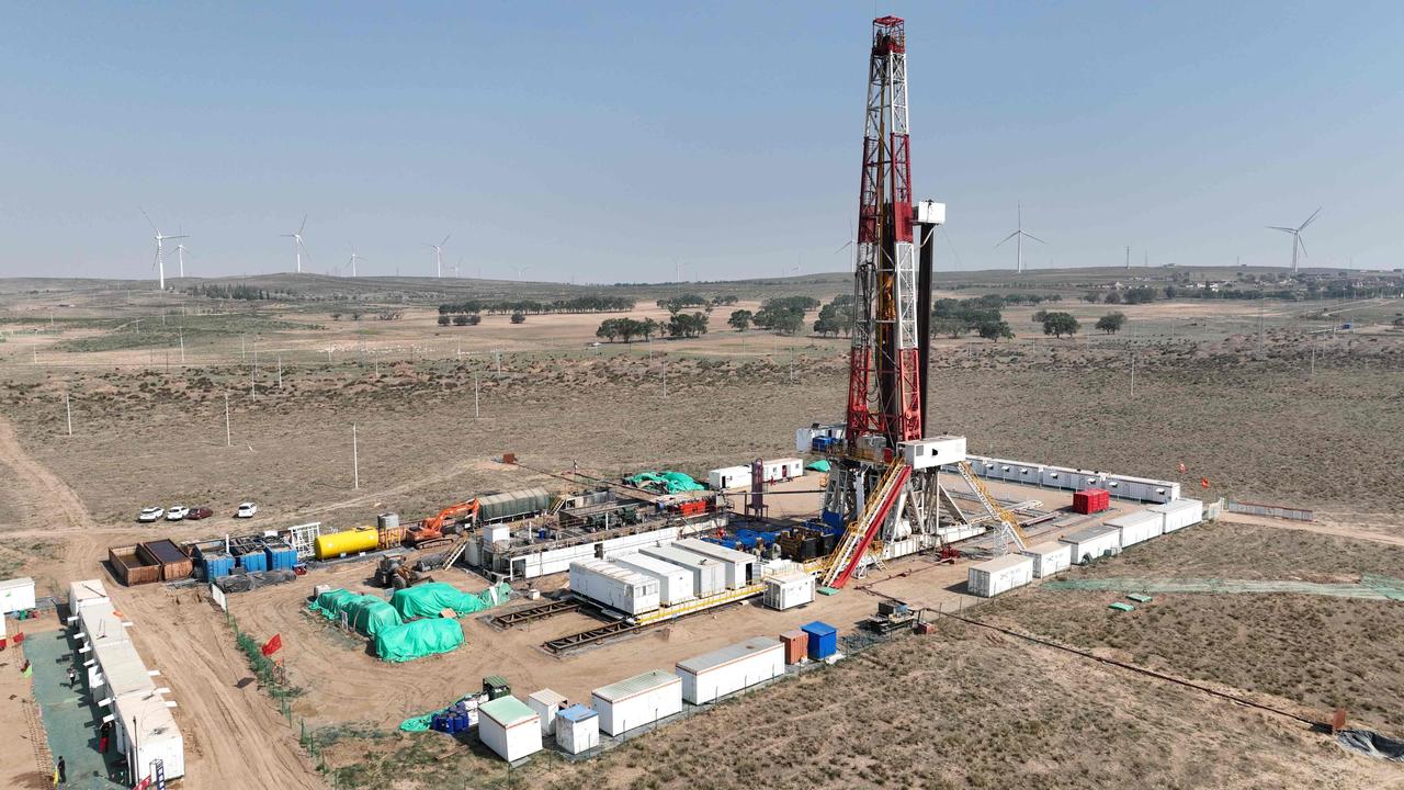 微笑是有力量的，也是可以“传染”的，当你微微一笑的时候，心是打开的，哪怕只是做出