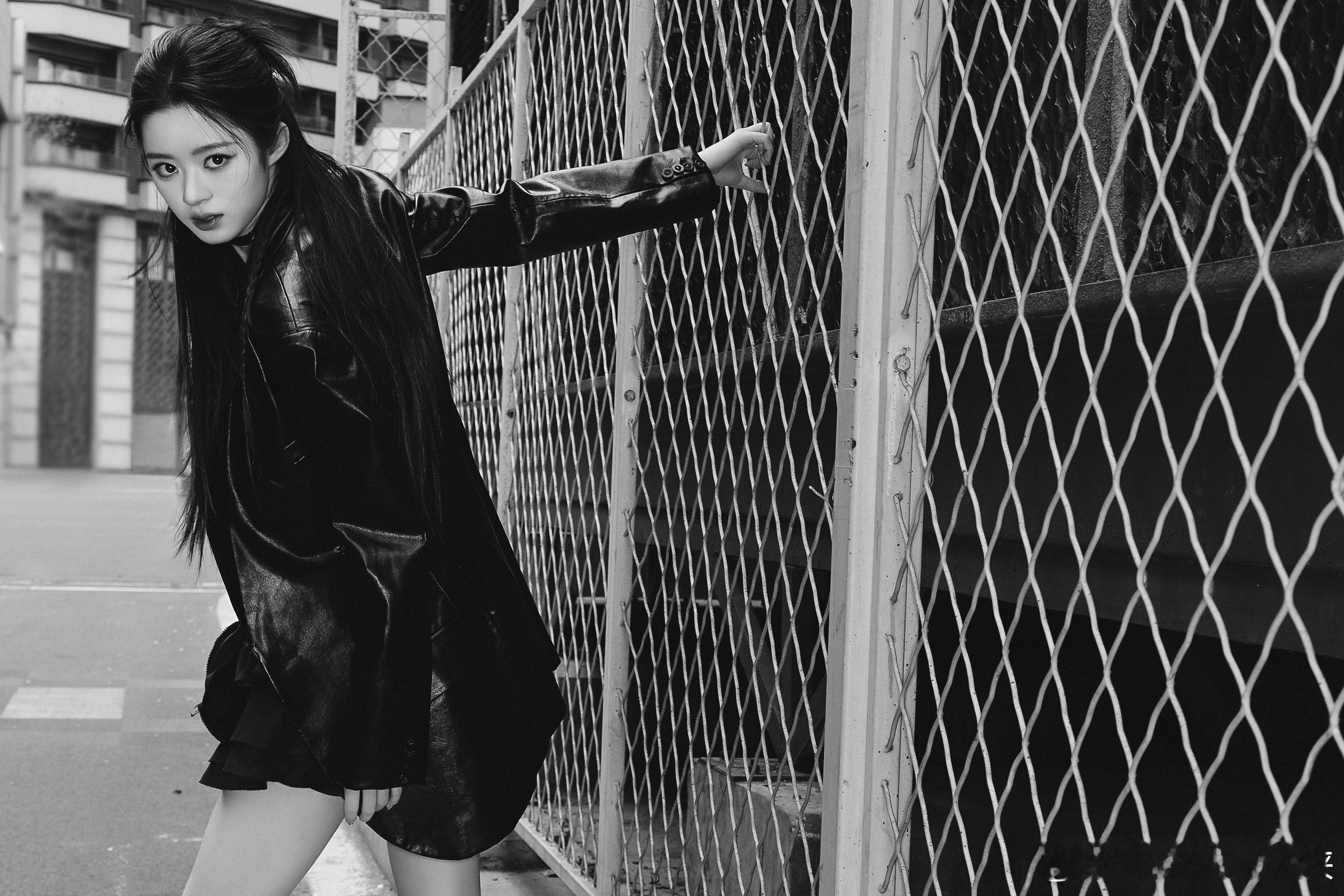 黄杨钿甜新剧长大后我就成了你平行宇宙里的楚乔好像一直都在，黄杨钿甜演出来，就觉得