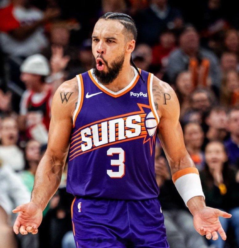 乌度卡谈狄龙：“狄龙在比赛中表现出色，让人感受到他的额外侵略性和动力。他投进了一