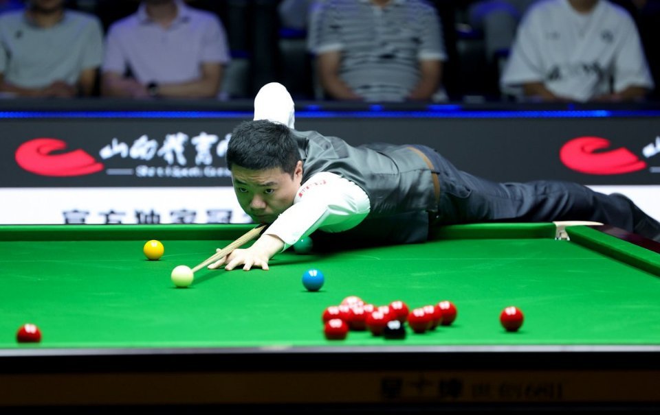 丁俊晖1比6吉尔伯特中国公开赛丁俊晖1‑6不敌吉尔伯特，主场遭遇一劫。开局战成1