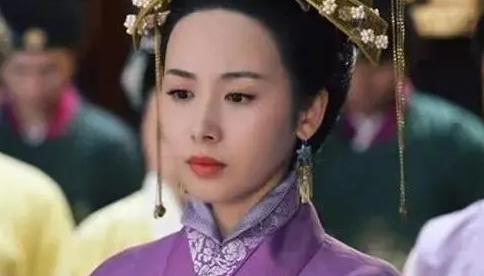 天启元年，也就是1621年，明朝第十五位皇帝朱由校刚刚登基，朝廷随即按照祖制，启