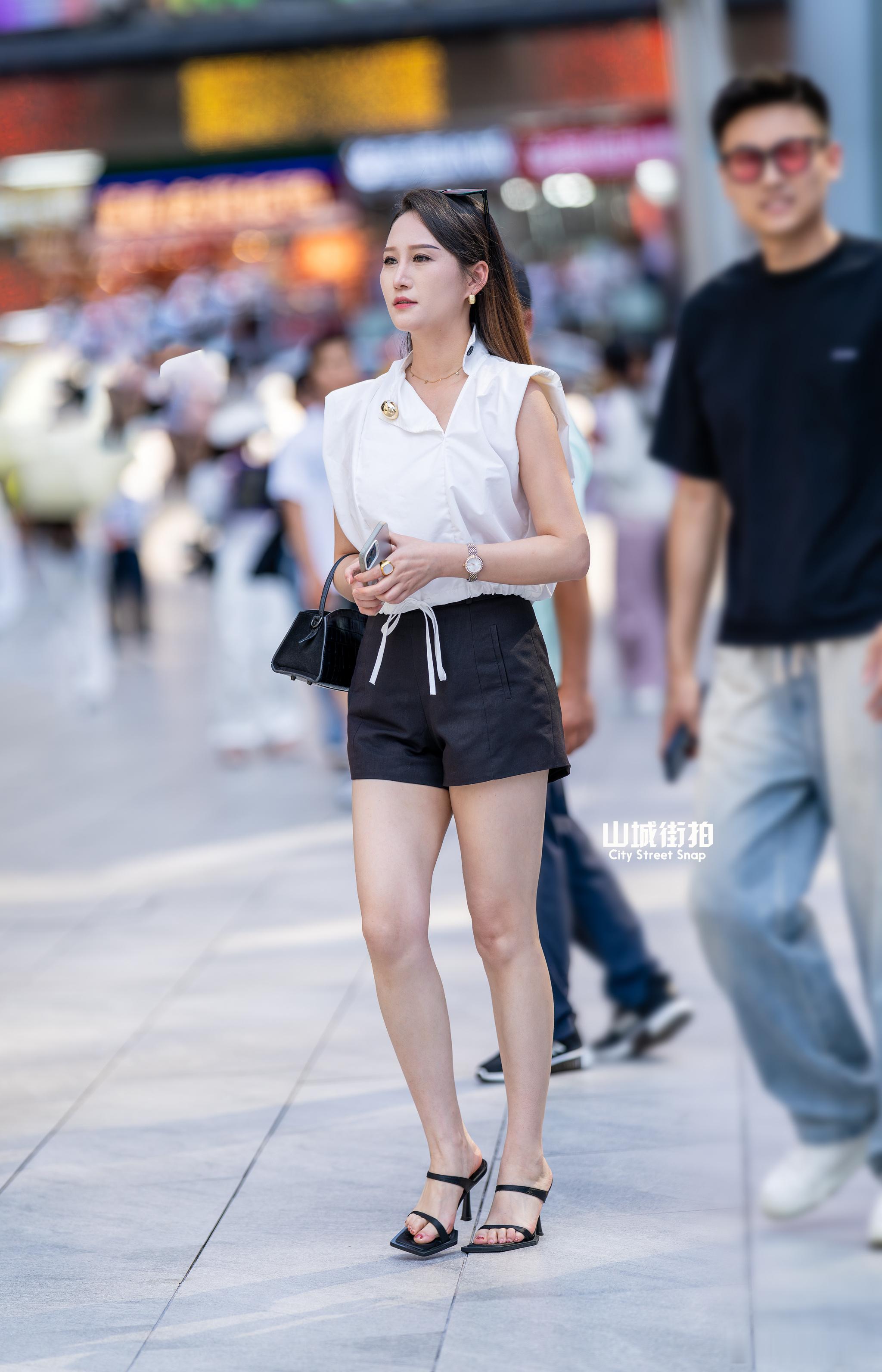 周天，早~ 