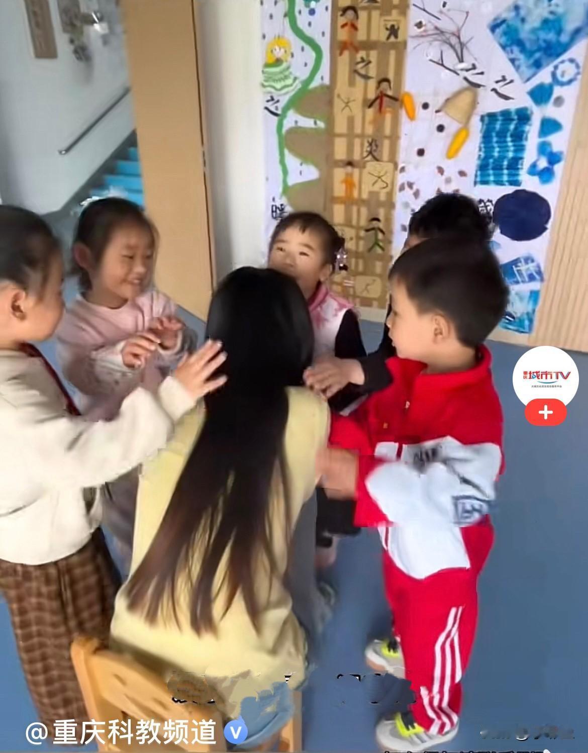 近日，安徽一所幼儿园刚开学，还沉浸在暑假余味里的老师随口感慨，暑假还没放够，有点
