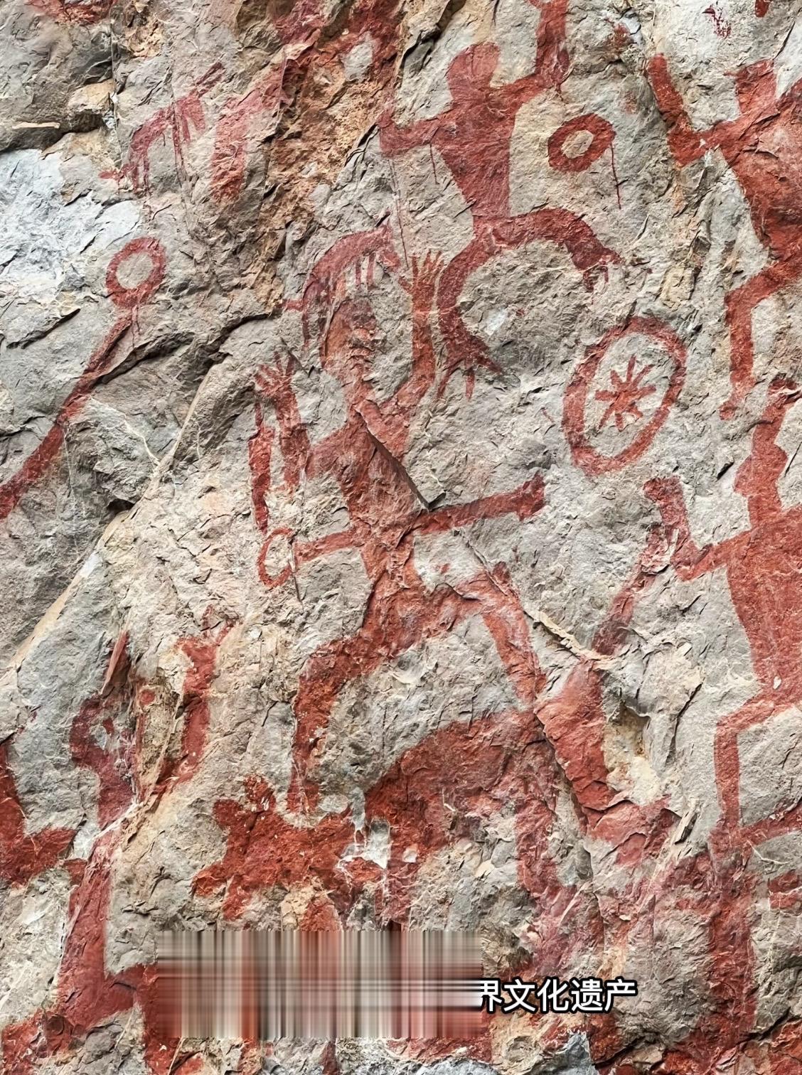 不知道你有没有想过这样一件事，历史上，人类是从什么时候开始画画的？人类...
