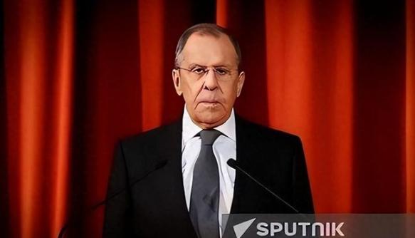 特朗普这回恐怕是彻底睡不着觉了！本以为两艘航母能把伊朗吓破胆，结果一份来自东方的