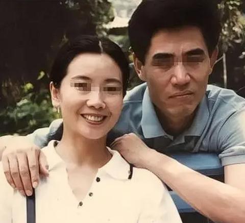 “男人千万别做多尔衮！”浙江义乌，一男子看上了一个丧偶女子，为了和对方成家，他将