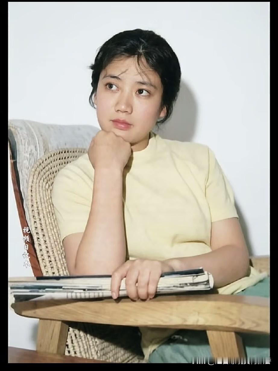 李秀明是我最喜爱的电影演员，她与刘晓庆、张金玲并称为八十年代的“北影三花”。
李
