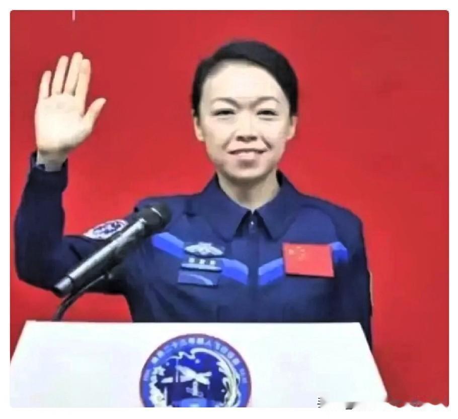 何安心辞了香港高工工作，带三个孩子搬北京。朋友圈全清零。
 
手握香港电网香饽饽