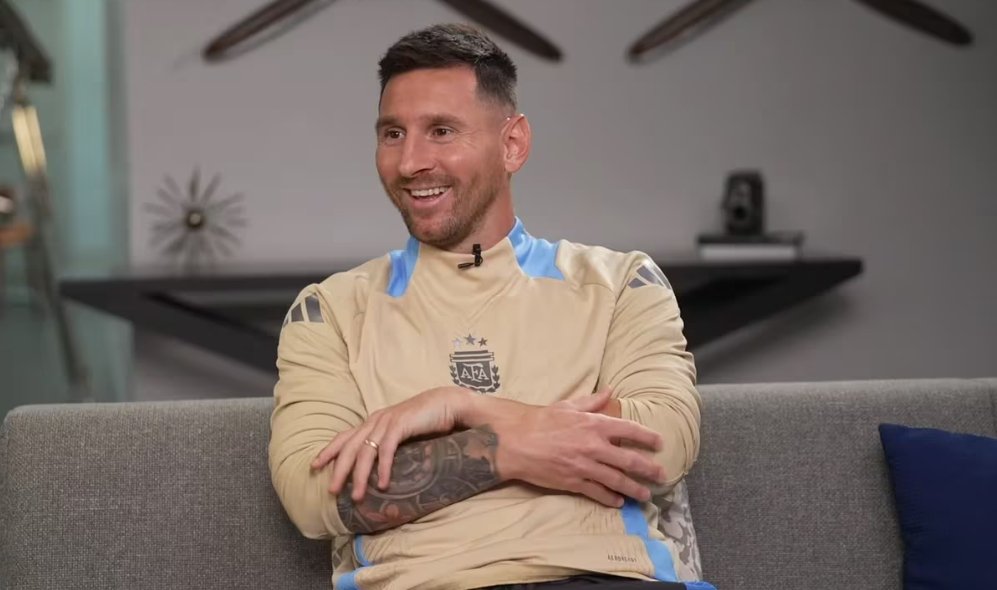 Infobae记者：“我知道你没有具体答案，关于你是否参加26年世界杯。但我们阿