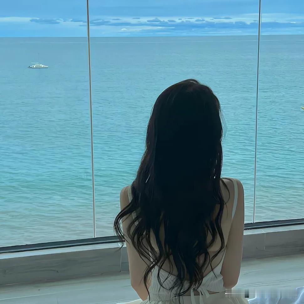 什么都给不了你的关系

就不要继续了

他会让你知道，他不仅什么都给不了你，他还