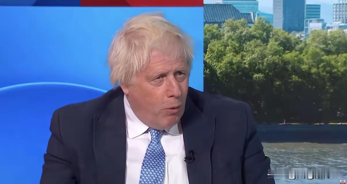 援乌已经成为英国首相的潜规则，也可以说是一种传承，前赴后继。

英国前前首相约翰