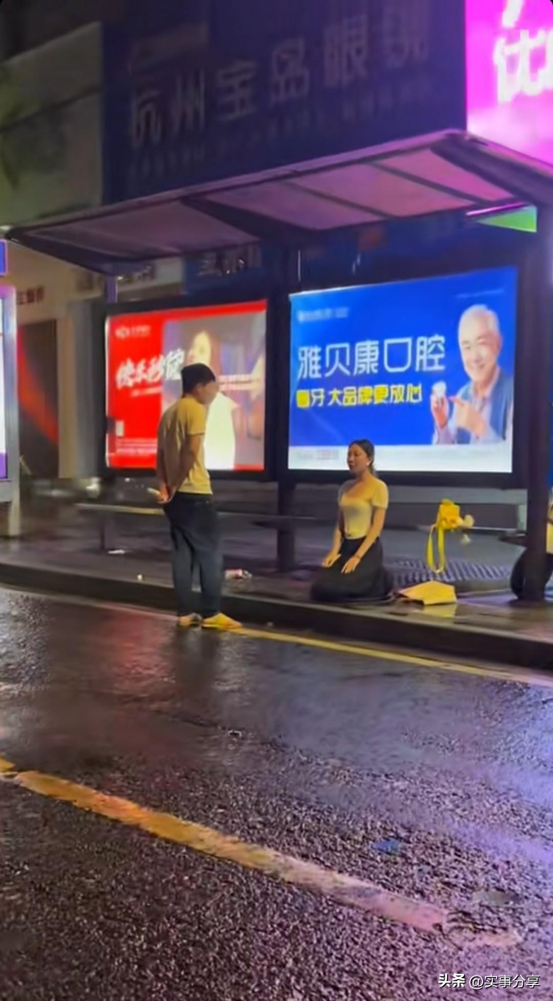 千万不要心软，
能少亏就少亏，能让男生拒绝黄色的那就只能是绿色了，什么情况下女的