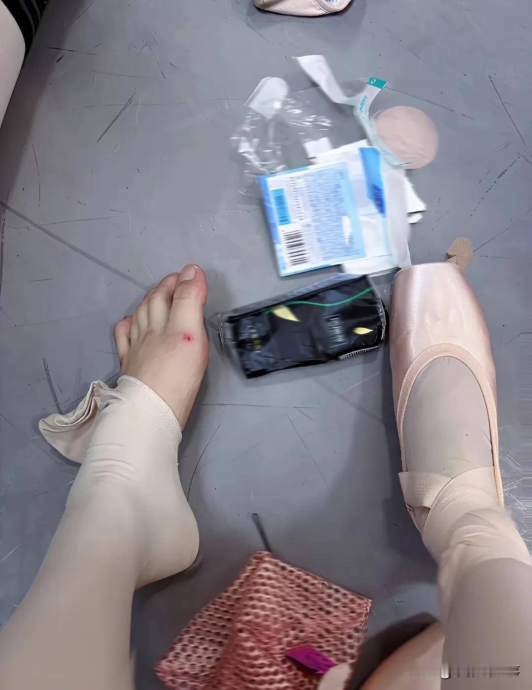 只有跳舞的人才知道这种痛苦