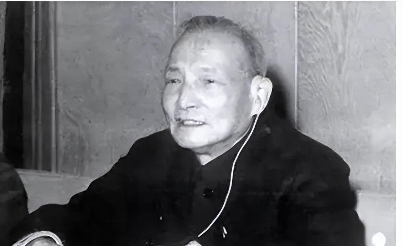 1979年，有人建议要保留汪东兴的职位，可陈云却认为，如果再让他继续担任，就算我