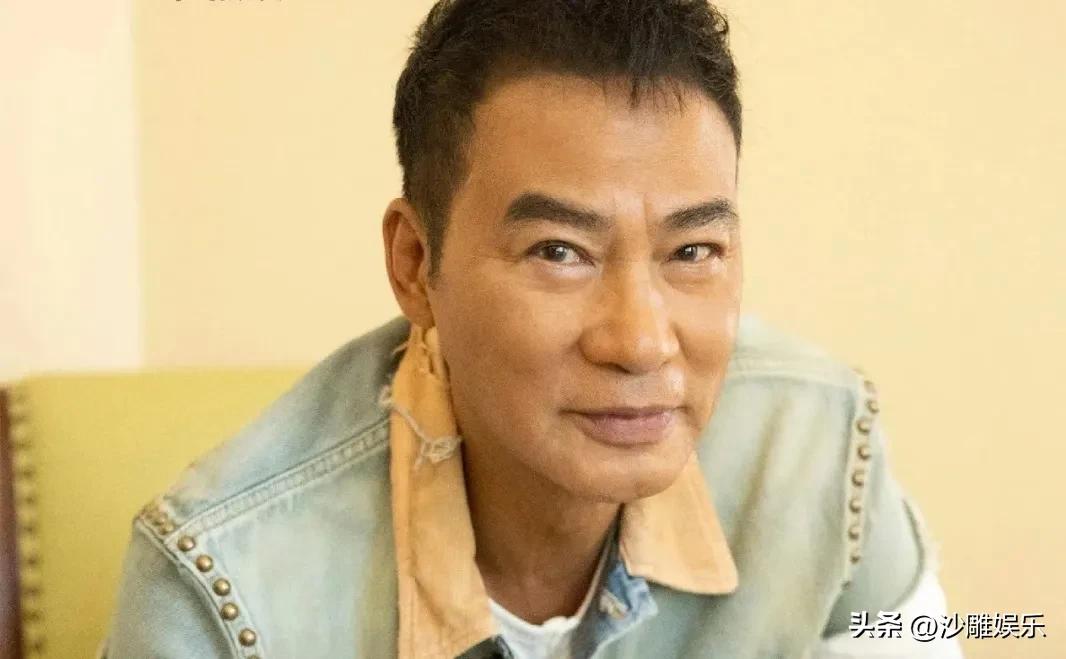 任达华，太兴奋了！

3月6日晚，影帝任达华突然在社交平台高调刷屏！仅仅8个字，