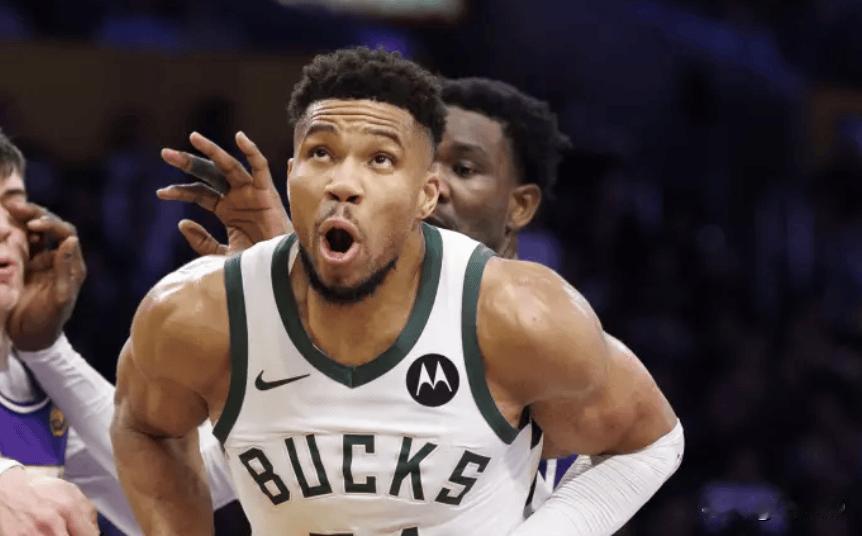 字母哥截止日留队，夏天首选尼克斯/热火，天价合同+无投射+伤病，恐成浓眉式低回报