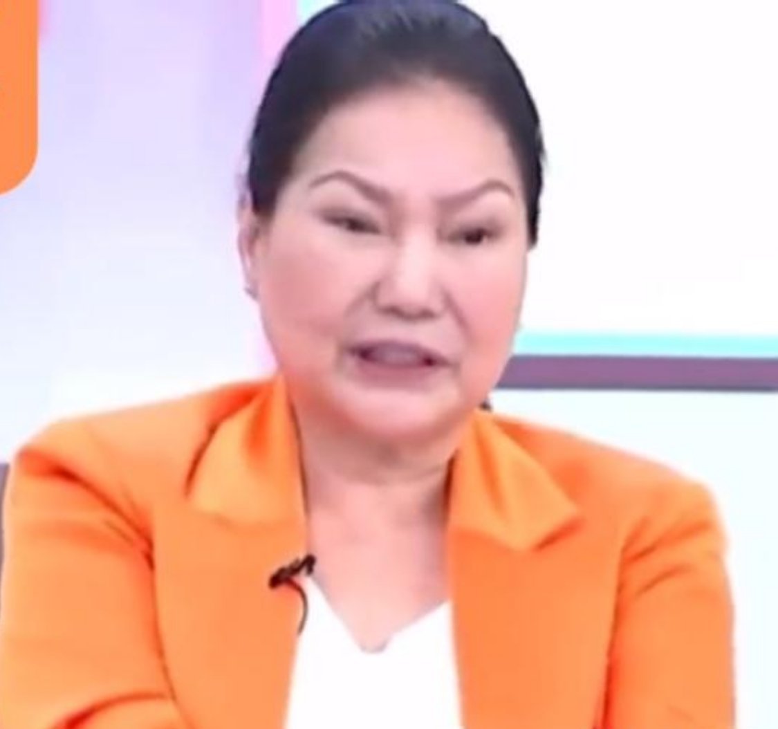 难怪葛斯齐闭嘴了！s妈还能明目张胆地骂他是狗！不是因为王伟忠出手了，而是因为小s