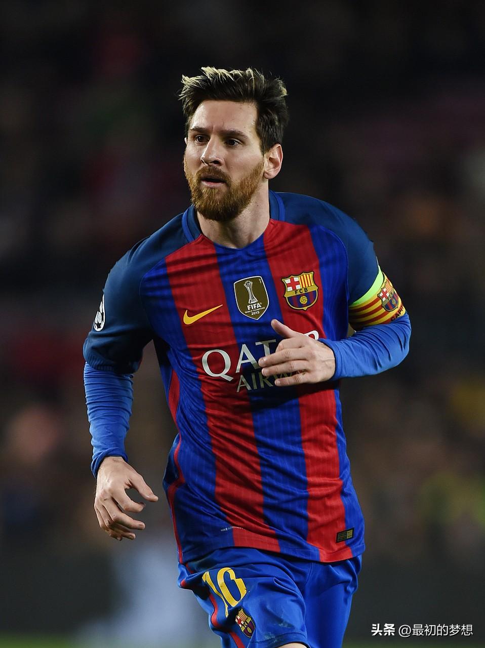 近四十年来世界杯冠军及决赛最佳球员！今年会是谁呢？

1982年   意大利  