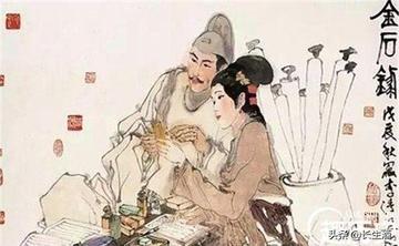 1132年，丈夫刚死，49岁的李清照就带着丈夫的古董嫁给张汝舟，圆房后，张汝舟忽