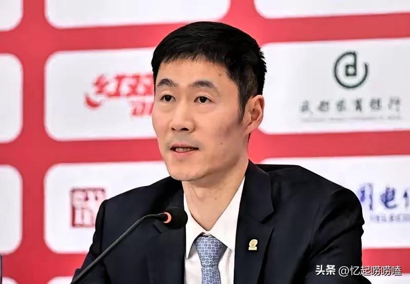 3月20日，《工人日报》发文深度剖析国乒当下发展现状，文章理性客观指出行业现存问