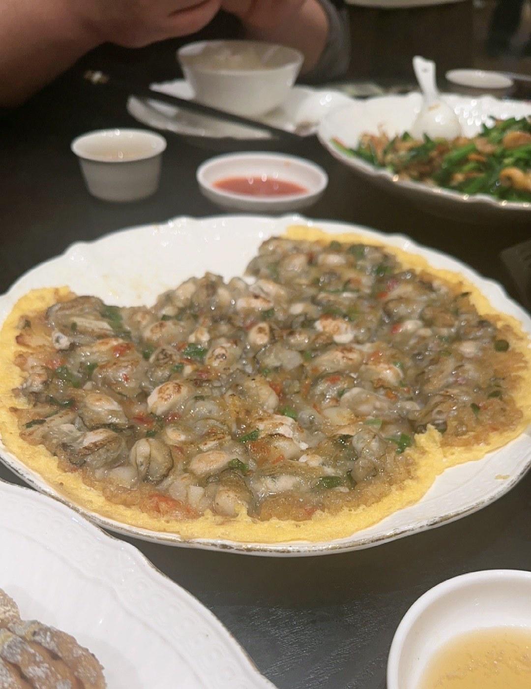 📍广州 潮来运转.宴请.宵夜.潮汕大排档(289艺术园店)
味道：很好吃的潮汕