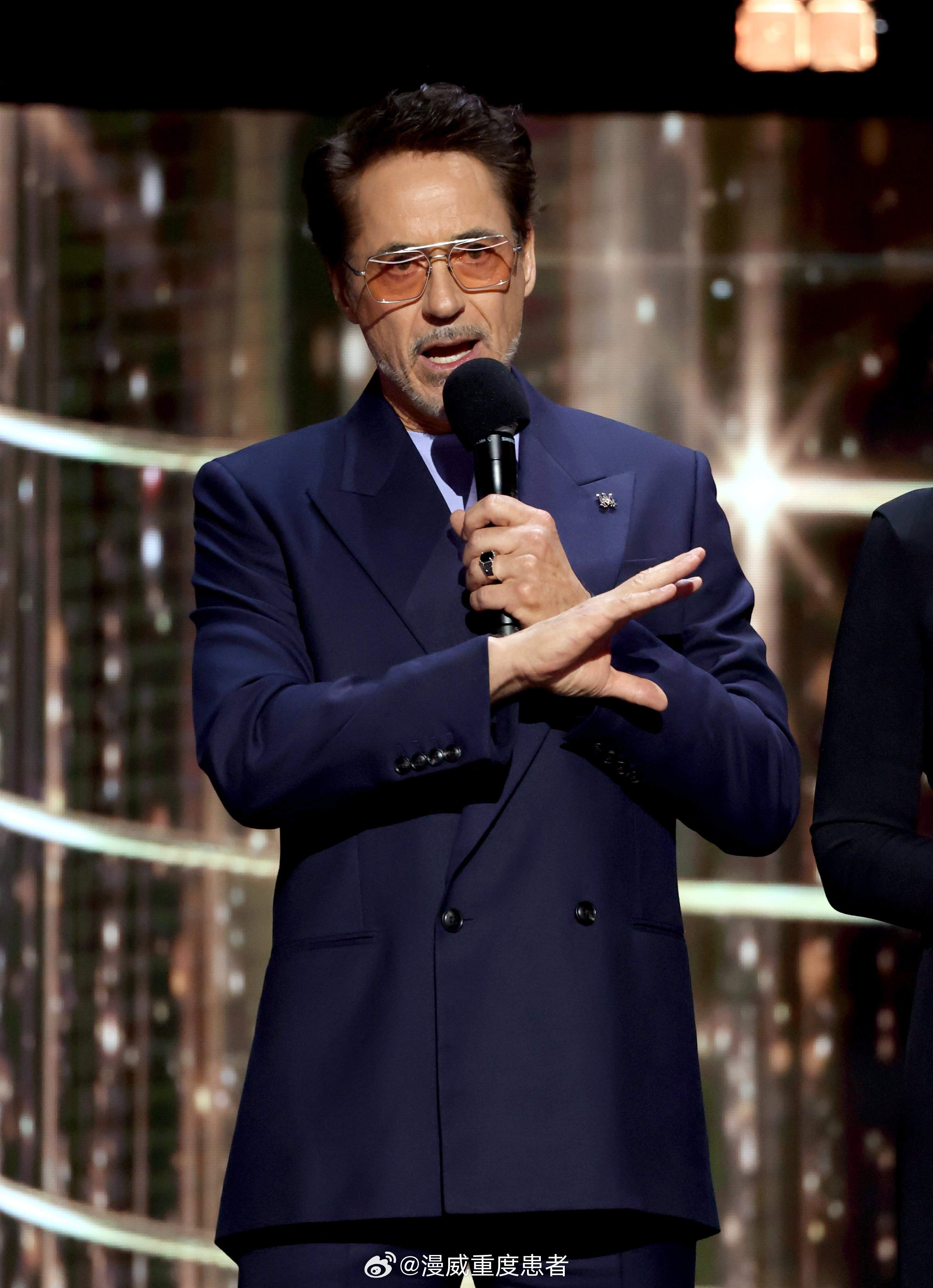 D23 萝卜今天蓝紫色这套好好看！！！🤧💜Robert Downey jr.