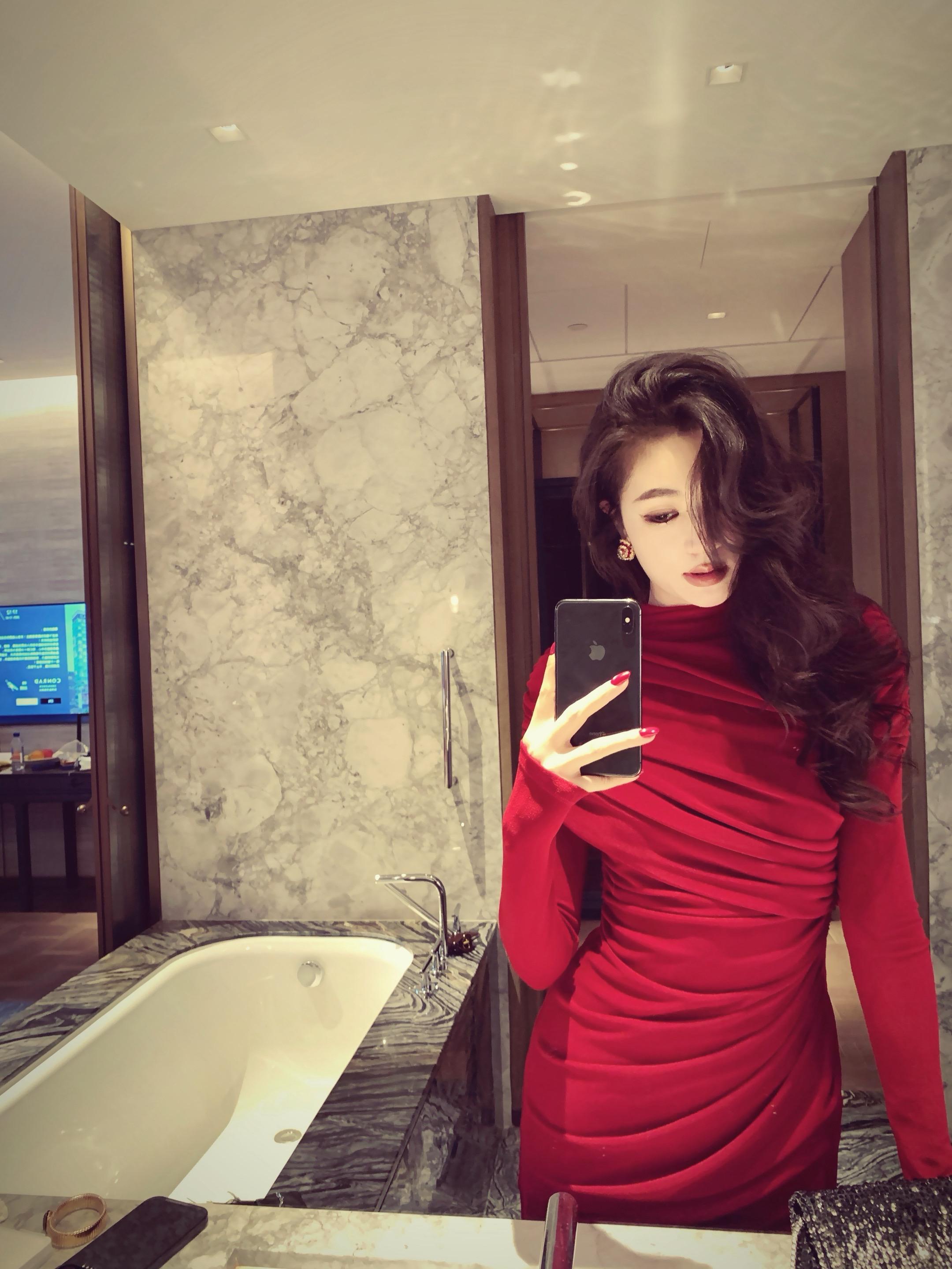 我很难忘 对不对？