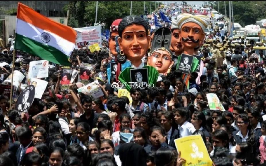 以前加拿大人总觉得华人不顺眼，觉得抢了他们的饭碗。

直到印度三哥三姐大规模登陆