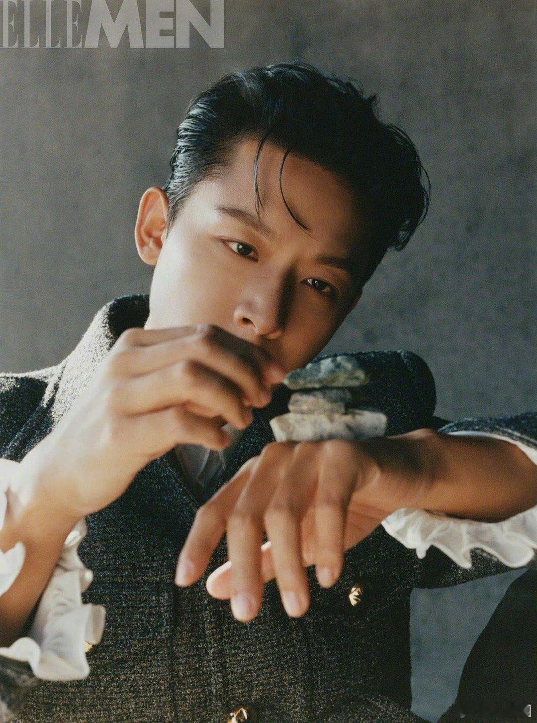 谁给张晚意拍的ELLEMEN～