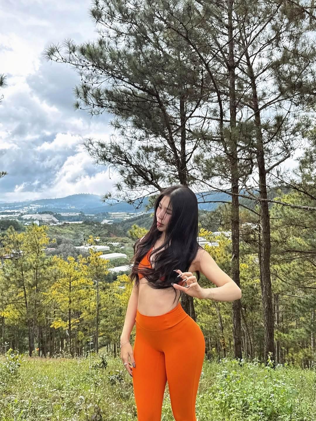 健身穿搭 美背杀 健身女孩穿搭 好身材好气质