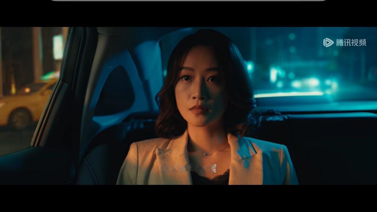 夜色正浓梁丹宁这个人实在是太苦了，就像她自己说的，在车子上纠结，是告诉自己的闺蜜