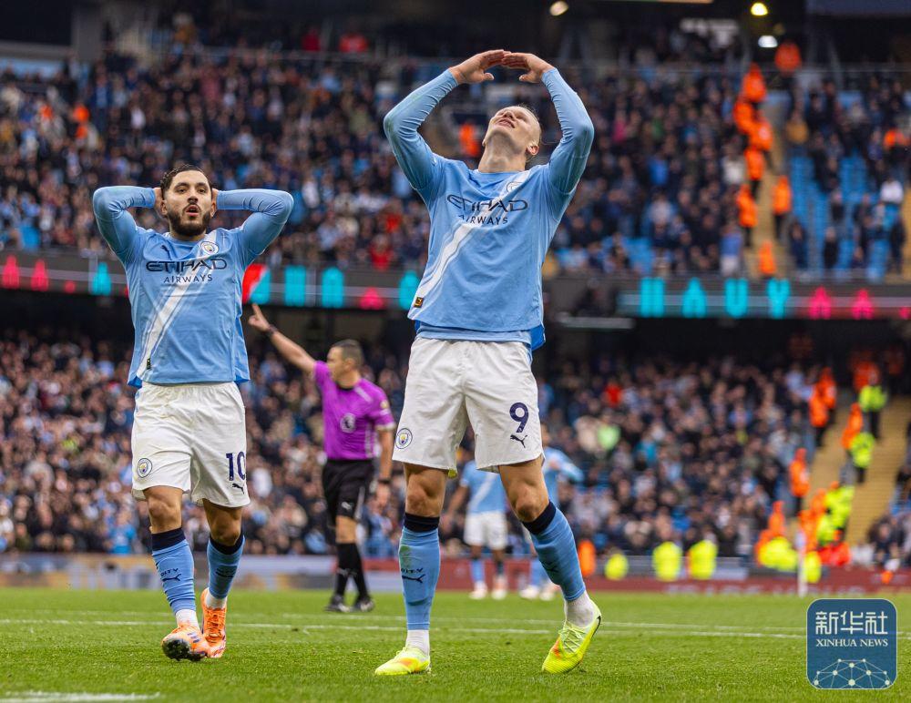 体坛午爆｜切尔西三球完胜十人巴萨，U16国足今晚迎战文莱队