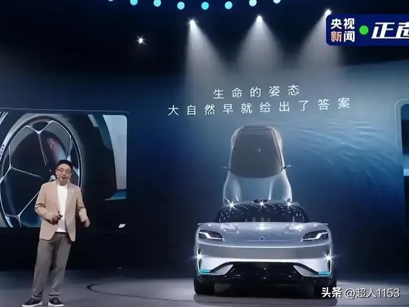 我们看到现在是人工智能AI发展的新时代，高考的热门专业：
人工智能AI
软件工程