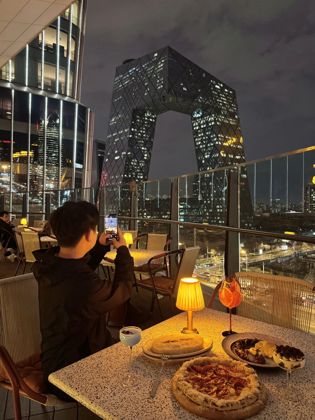 北京！！花小钱装大杯！！会带每任crush去…