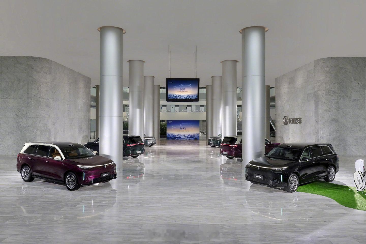 归元S超级AI汽车平台正式发布，百万级技术平台，定义未来十年AI汽车标准。它不是