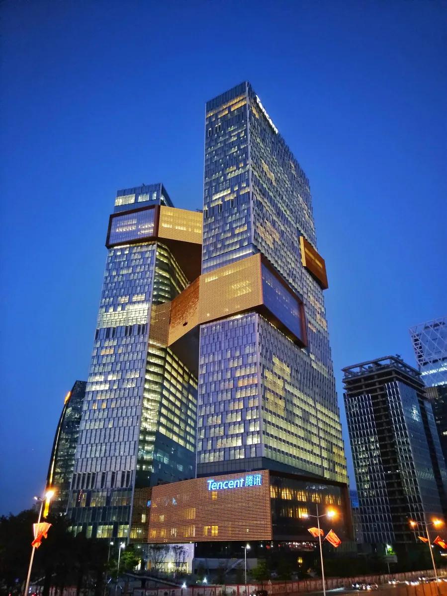 万万没想到
腾讯突然宣布了！！！
7月10日，腾讯突然宣布：将调整薪酬福利政策。