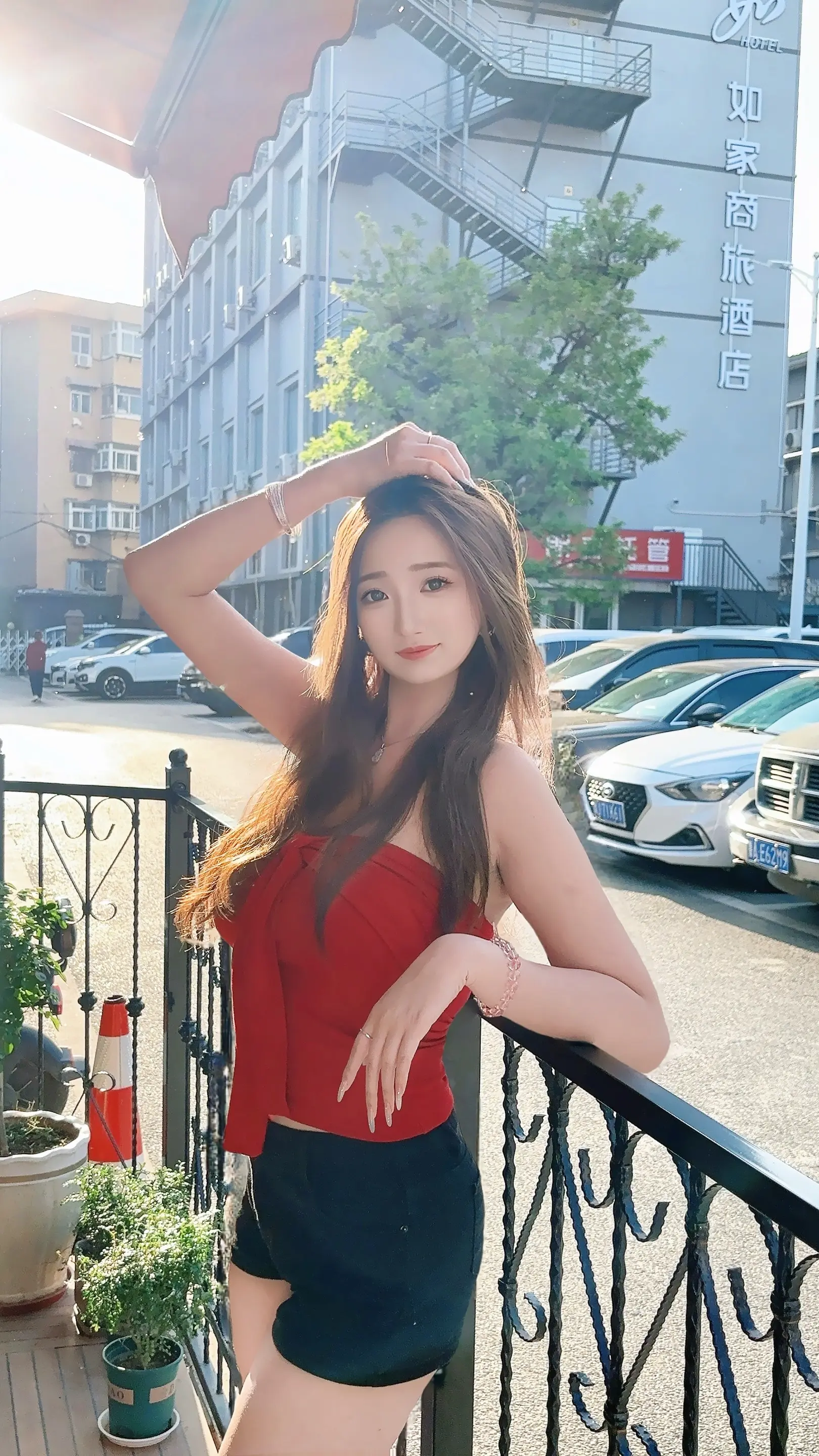 其实有个问题想问你 为何你常常出现在我梦里