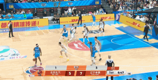 多了个罚球？杨鸣遭驱逐回合陈盈骏共获得6次罚球京辽大战判罚 京辽大战连续6次罚球