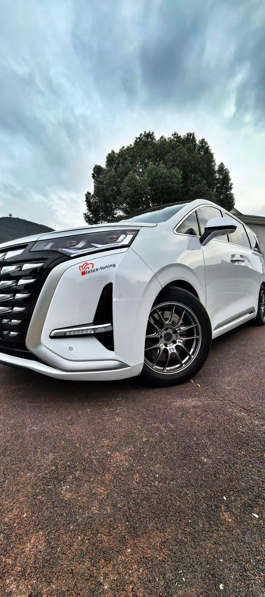 ENKEI GTC02 19寸85+42 5-120 HYPER SILVER新