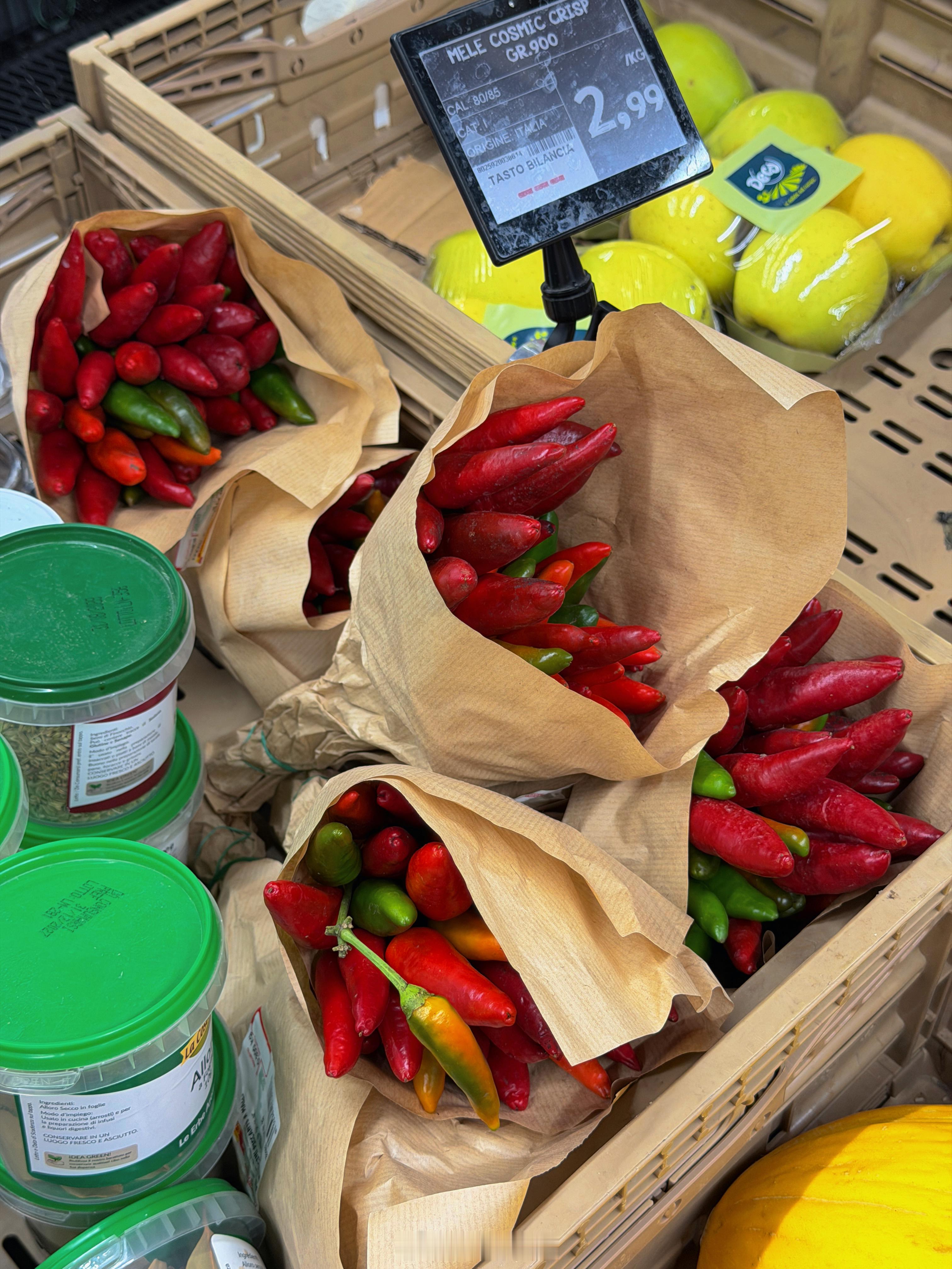早安送你一束辣椒花🌶️ 